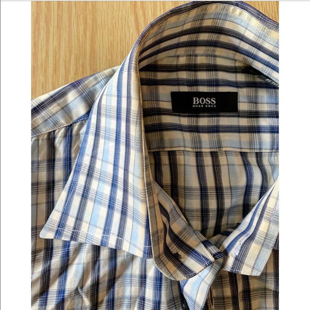 Hugo BOSS Plaid Button Down Long Sleeve Shirt
